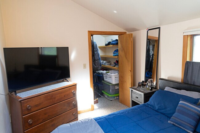 Vestidor del dormitorio - 64 Gardner Rd