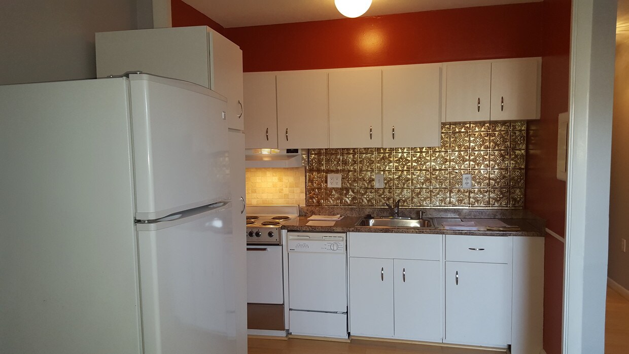 Foto principal - 10 Hammond Pond Pkwy