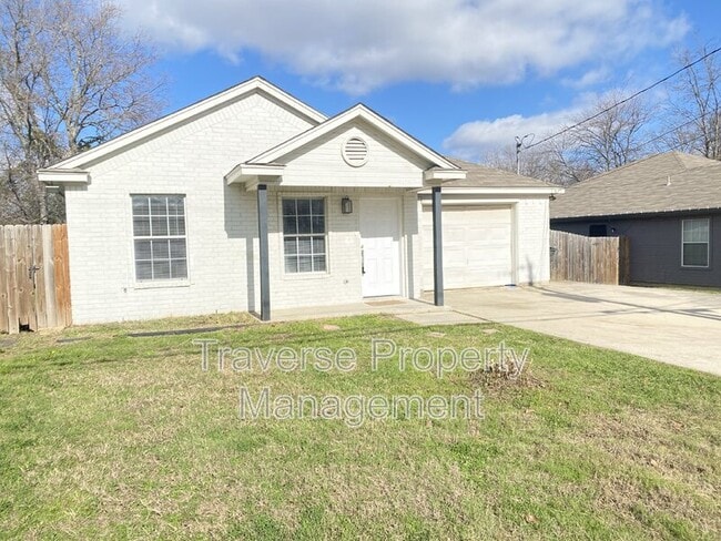 Foto del edificio - 5125 Sunshine Dr