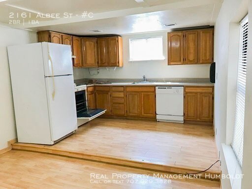 Foto del edificio - 2161 Albee St