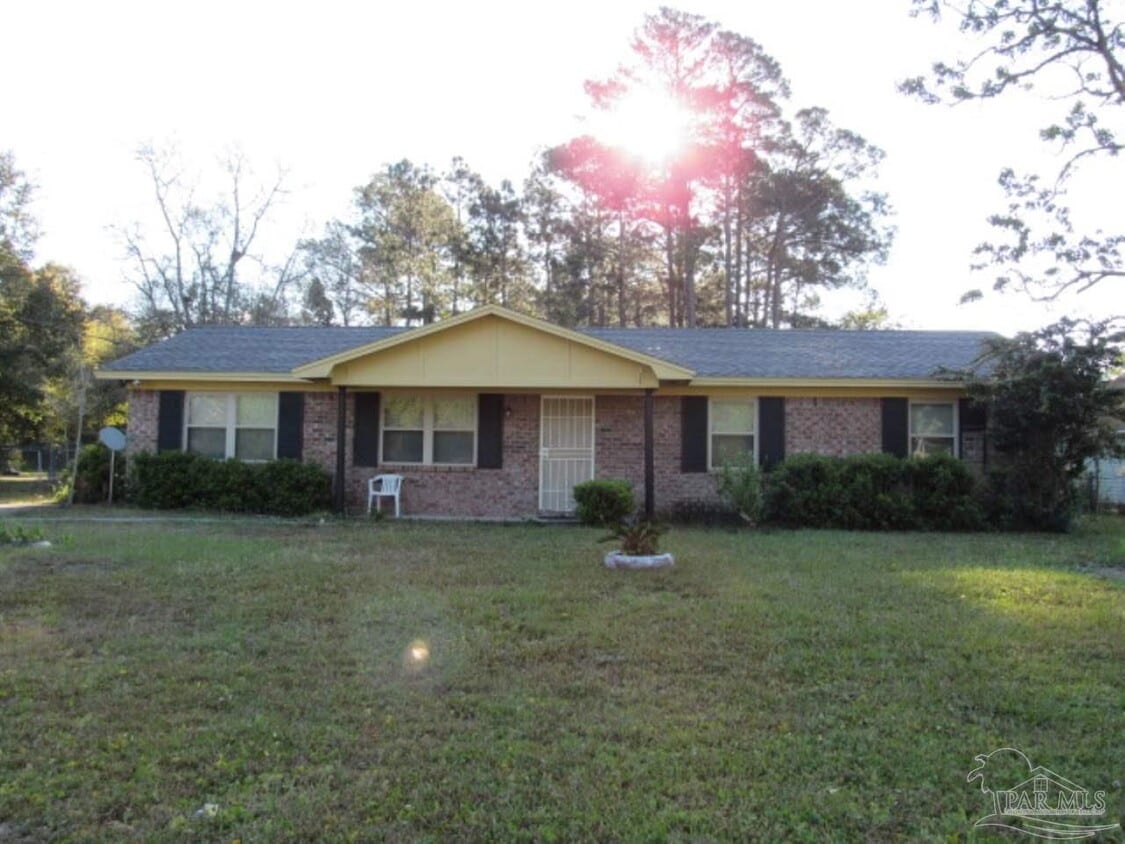 1090 Bartow Ave, Pensacola, FL 32507 House for Rent in Pensacola, FL