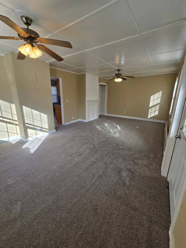 Foto del edificio - 12 S A St