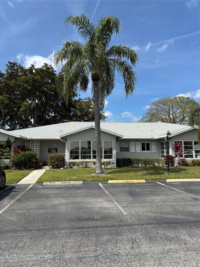 Foto del edificio - 14748 Canalview Dr