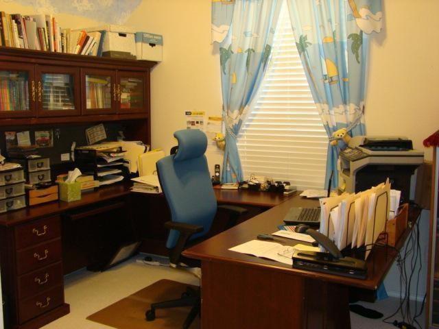Foto del edificio - 4605 Holly Berry Dr