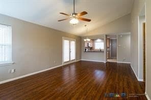 Building Photo - 565 Hunters Glen St
