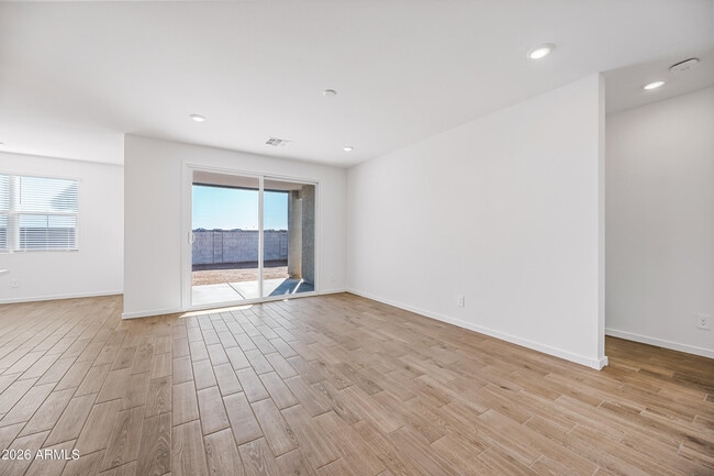 Foto del edificio - 2563 Grenache Rd