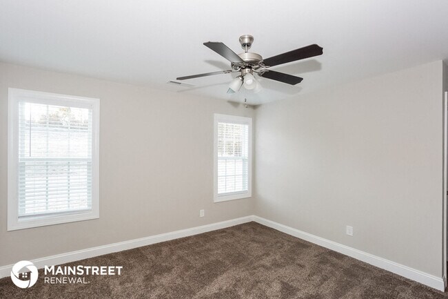 Foto del edificio - 722 Elizabeth St SW