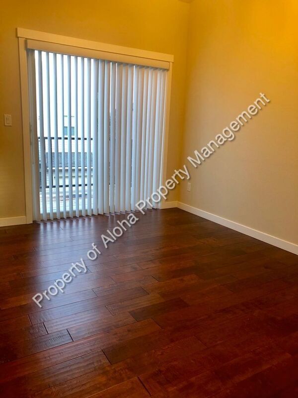 Building Photo - 8637 W Pine Valley Ln