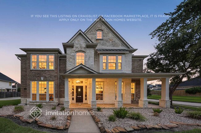 Foto del edificio - 16002 Maple Shores Dr