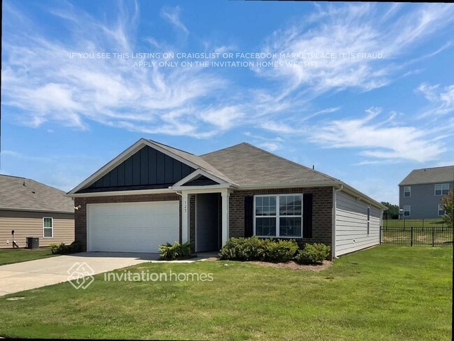Building Photo - 127 Cassius Dr