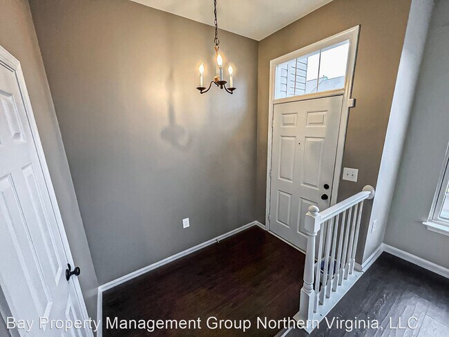 Building Photo - 3 br, 2 bath House - 14610 Rainy Spring Ln