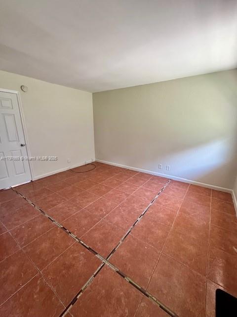 Foto principal - 101 NE 41st St
