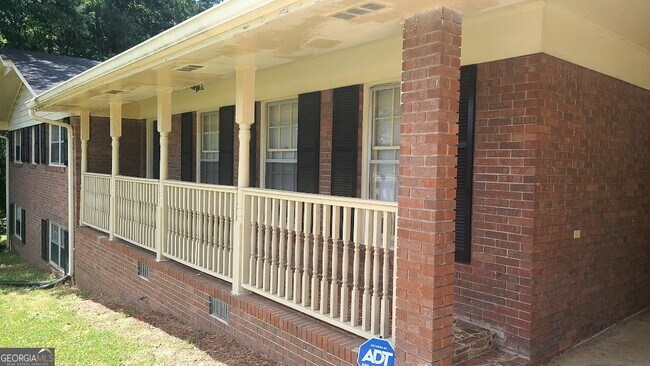 Foto del edificio - 2417 Rockbridge Rd SW