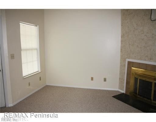 Building Photo - 2 br, 1 bath House - 438 Lester Road Unit 5