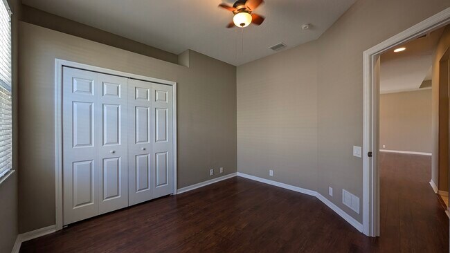 2do dormitorio - 12424 25th Ct E