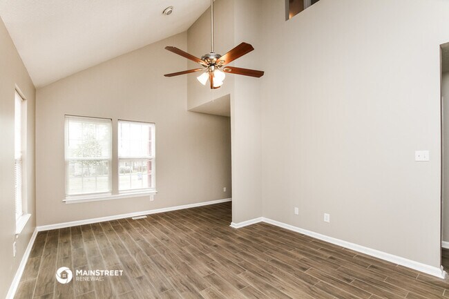 Building Photo - 7843 Katherine Dr