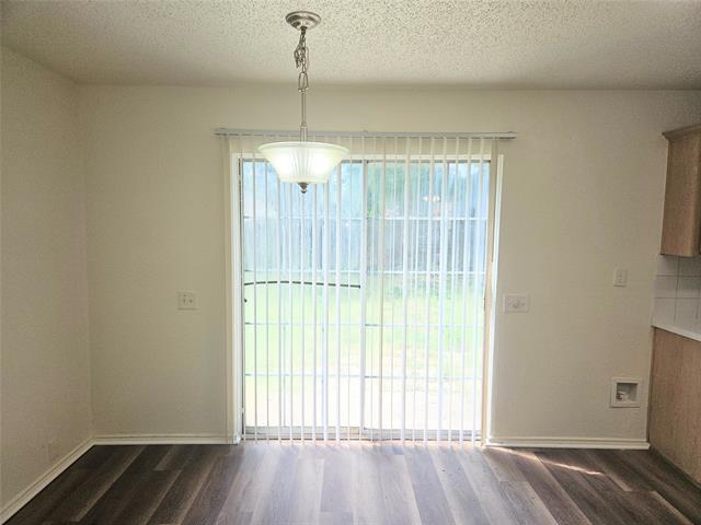 Foto del edificio - 3105 Stonewall Ln