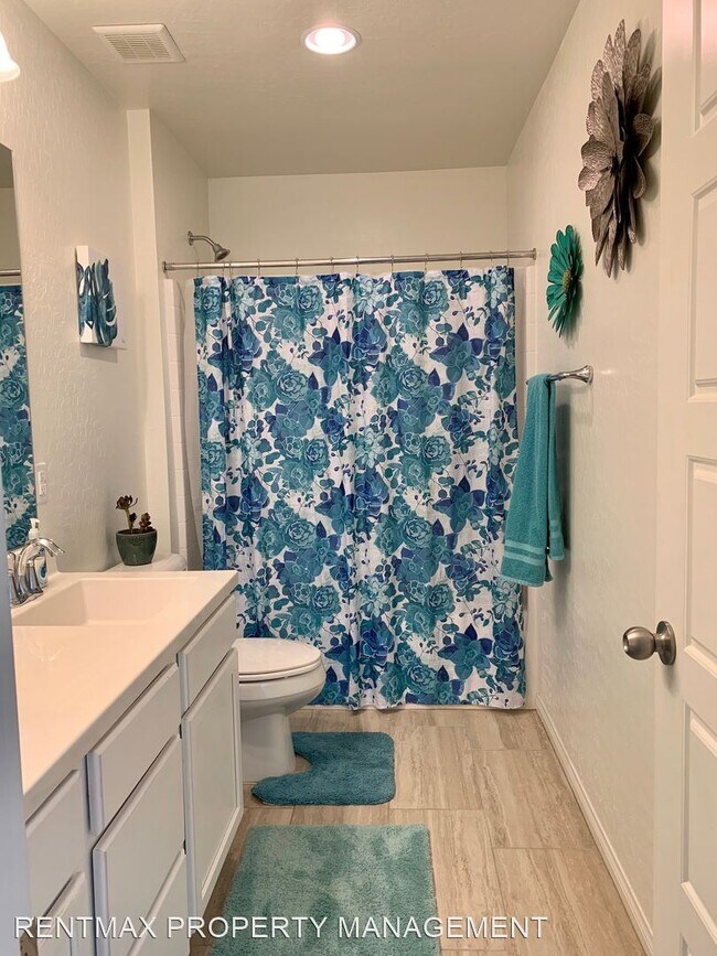 Foto del edificio - 4 br, 3 bath House - 848 BOGEY FAIRWAY CT