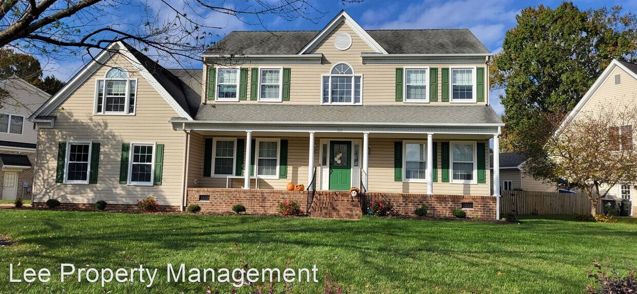 Foto principal - 6 br, 3 bath House - 128 Rockmor Ln
