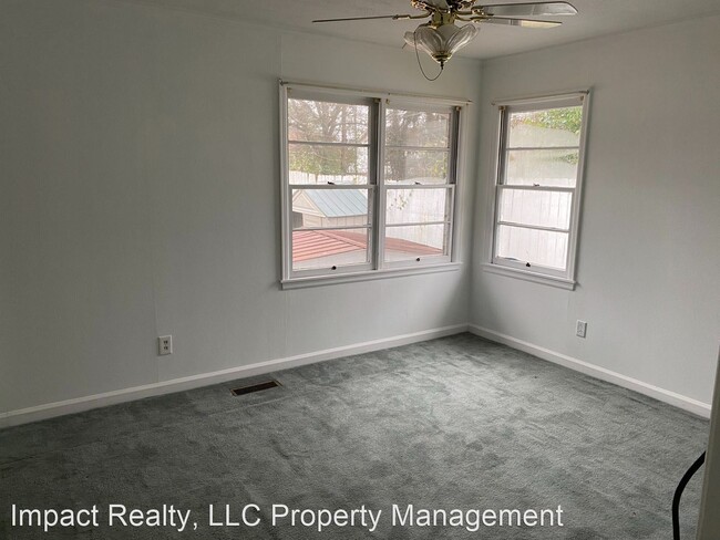 Building Photo - 3 br, 2 bath House - 872 South 5th Street