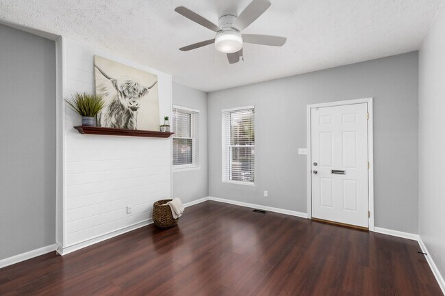 Foto del edificio - 844-848-848 Oak St