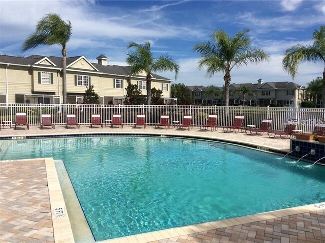 Building Photo - 7605 Plantation Cir