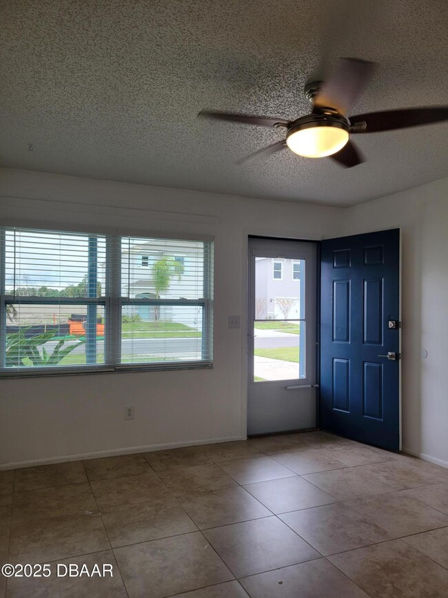 Foto del edificio - 1112 5th St