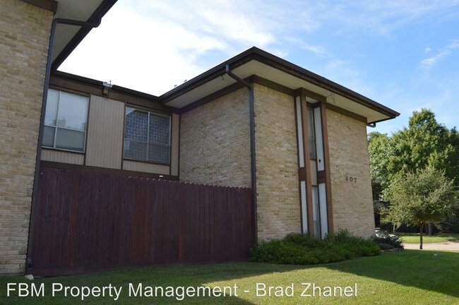 Foto del edificio - 407 N Preston St