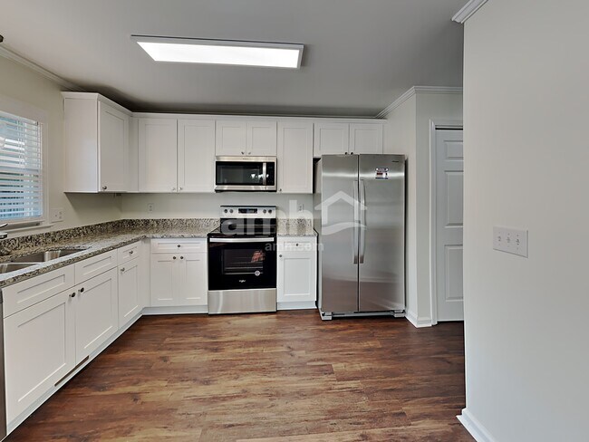Foto del edificio - 14 Arbordale Ln