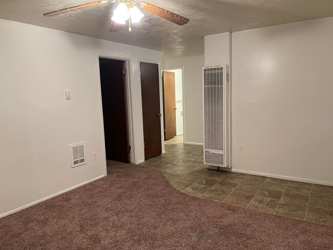 Building Photo - *LEASE TAKEOVER* Charming 1-Bedroom Home – Just 5 Minutes South of Rexburg!