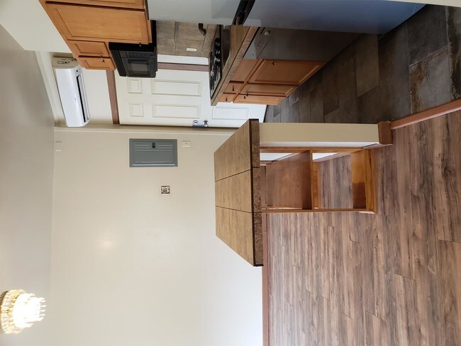 Building Photo - 964 N 27th St