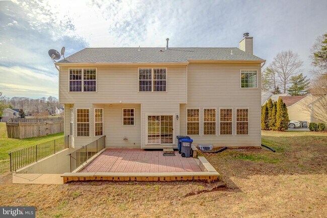 Building Photo - 9320 Paul Dr