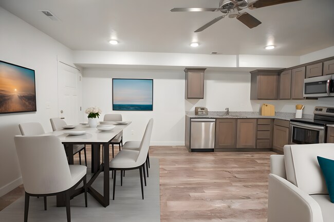Building Photo - 2-Story Delinda Townhomes in Nampa! Now Pr...