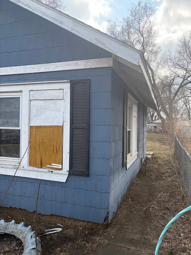 Building Photo - 3112 W Latrobe St