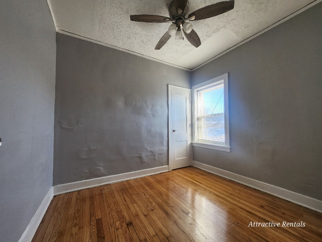 Foto del edificio - 37 W 14th Pl