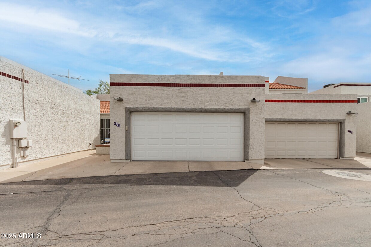 Primary Photo - 4721 W Eva St