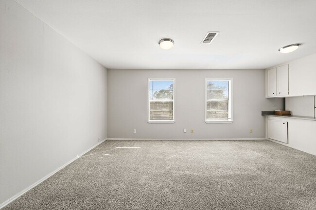 Foto del edificio - SPECIAL AVAILABLE!
