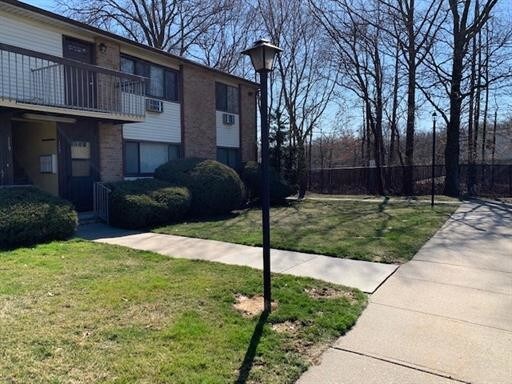 Building Photo - 118 Cricket Ln