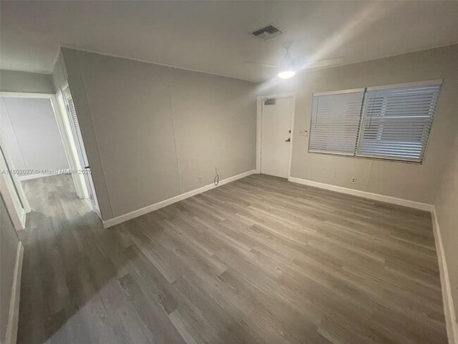 Foto del edificio - 1077 SE 22nd Ave