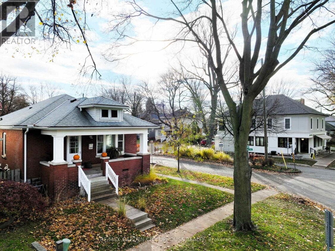 Photo principale - 168 Russell Ave