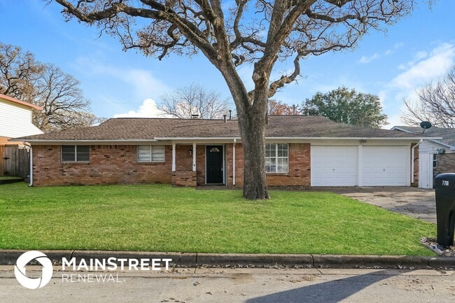 Building Photo - 7708 Deaver Dr