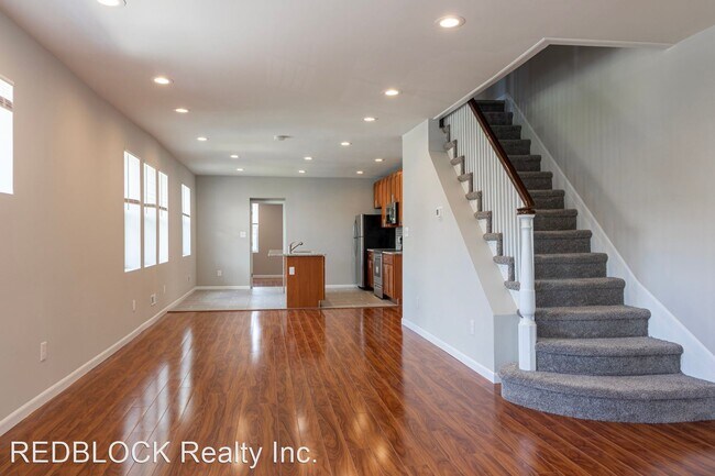 Building Photo - 4 br, 2 bath House - 7143 Louise st