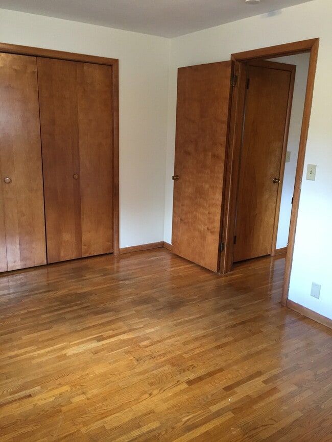 Dormitorio 2 - 628 Johanna Avenue Southeast