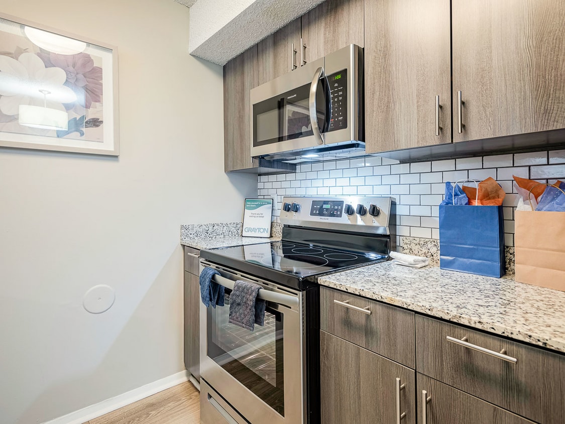 Grayton on Dean Apartments in Auburn, AL