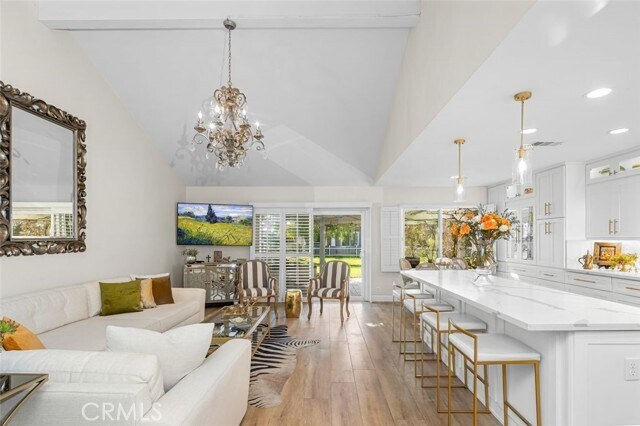 Foto del edificio - 24218 Ontario Ln