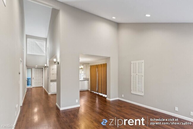 Building Photo - 2 br, 2 bath Townhome - 1690 Sandyrock Lan...