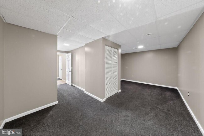 Foto del edificio - 4503 Fox Pointe Ct