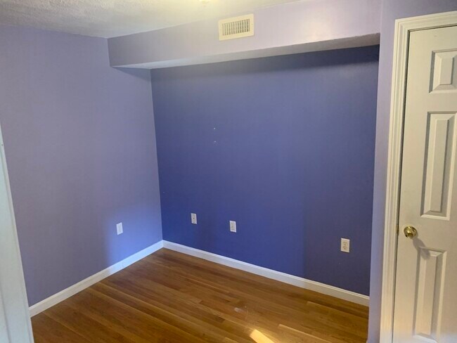 Foto del edificio - 336 Meridian St