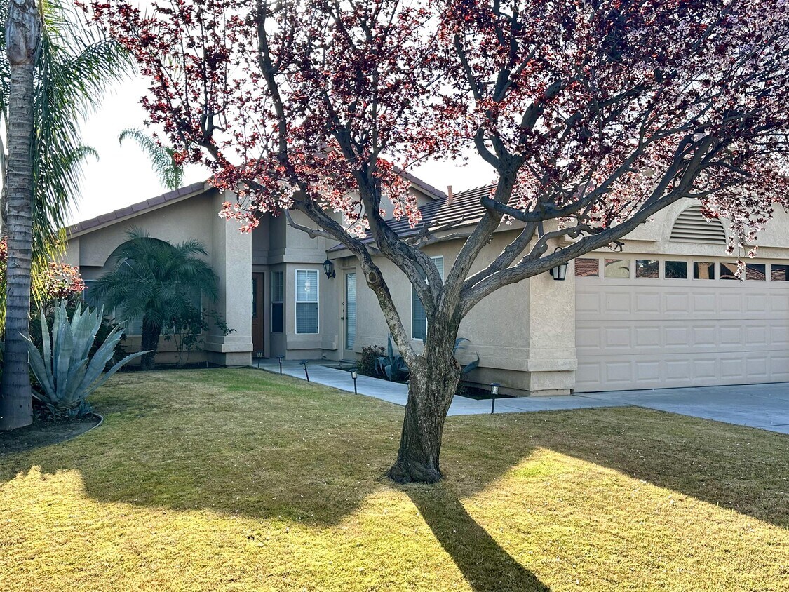 6308 Trinidad Ave, Bakersfield, CA 93313 House Rental in Bakersfield