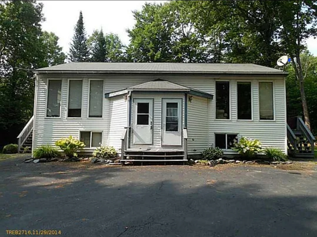 Primary Photo - 132 Maranacook Rd